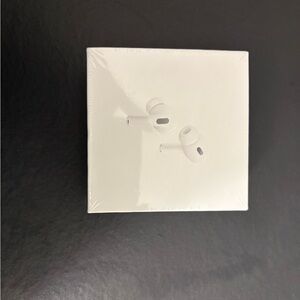 Apple White Wireless Earbuds
